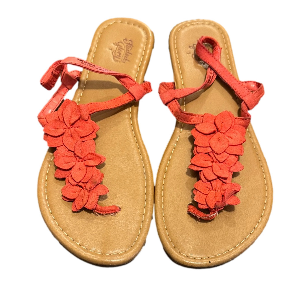 Faded Glory Flat Floral Sandals